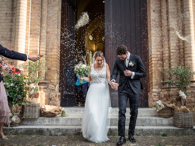 Il matrimonio di Mattia e Maria Elena a Castelvetro di Modena, Modena 34