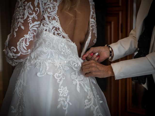 Il matrimonio di Claudio e Serena a Vergiate, Varese 12