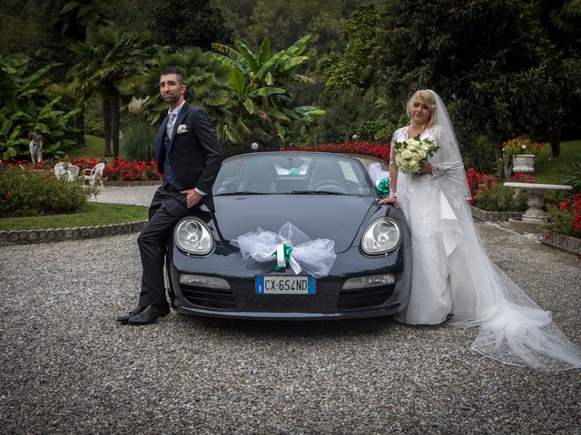 Il matrimonio di Claudio e Serena a Vergiate, Varese 26