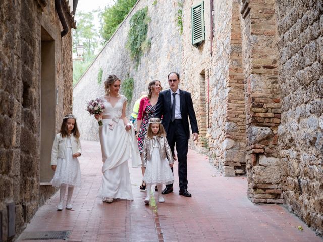 Il matrimonio di Erika e Danilo a San Gimignano, Siena 21