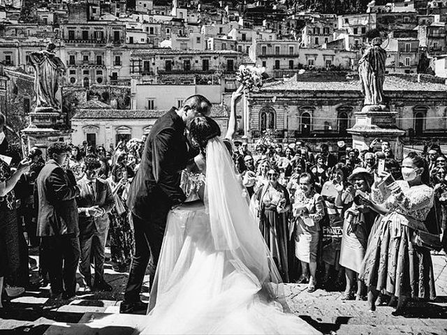 Il matrimonio di Emanuela  e Rosario a Modica, Ragusa 18