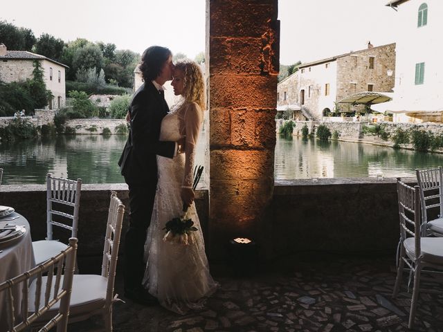 Il matrimonio di Mattia e Raffaella a San Quirico d&apos;Orcia, Siena 118