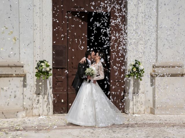 Il matrimonio di Marco e Michela a Desenzano del Garda, Brescia 17