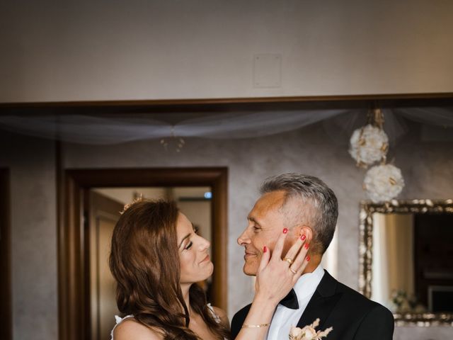 Il matrimonio di Mariana e Andrea a Caserta, Caserta 6