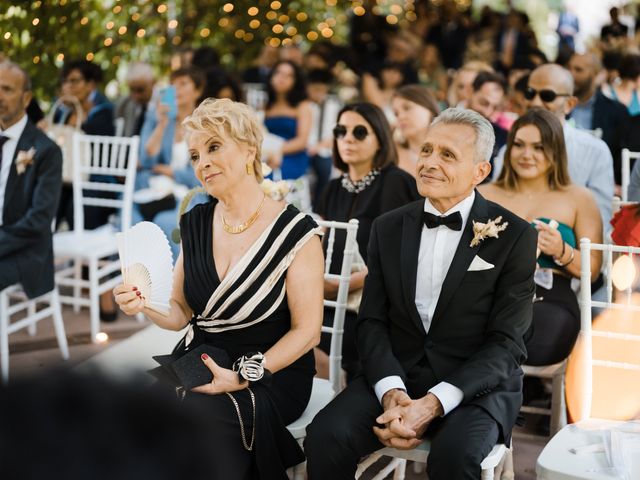Il matrimonio di Mariana e Andrea a Caserta, Caserta 20