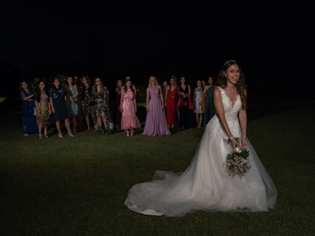 Il matrimonio di Andres e Laura a Varano Borghi, Varese 13