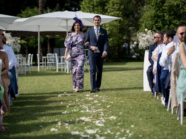 Il matrimonio di Andres e Laura a Varano Borghi, Varese 47