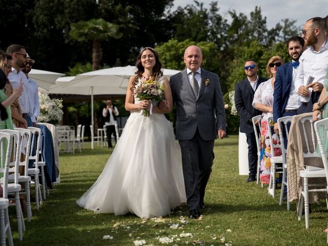 Il matrimonio di Andres e Laura a Varano Borghi, Varese 50