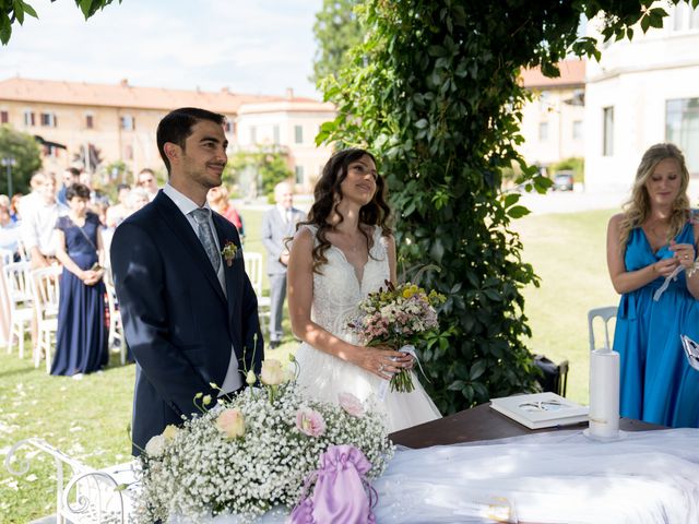 Il matrimonio di Andres e Laura a Varano Borghi, Varese 51