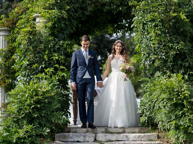 Il matrimonio di Andres e Laura a Varano Borghi, Varese 79