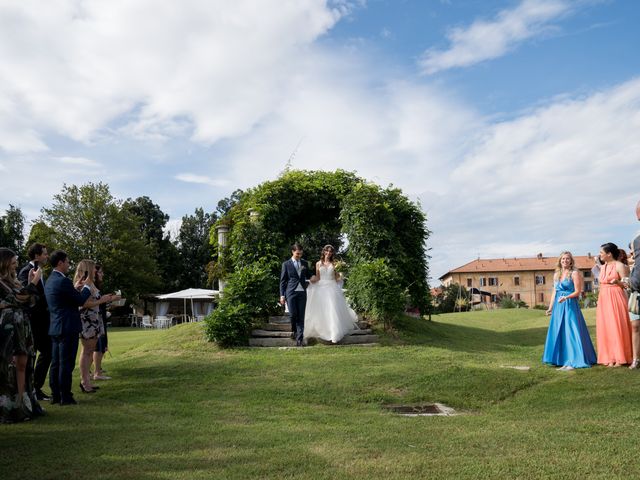 Il matrimonio di Andres e Laura a Varano Borghi, Varese 81