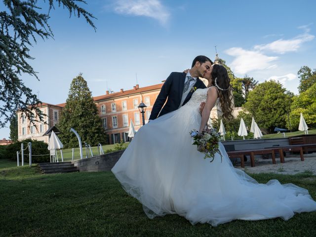 Il matrimonio di Andres e Laura a Varano Borghi, Varese 106