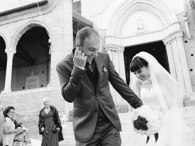 Il matrimonio di Fausto e Chiara a Città Sant&apos;Angelo, Pescara 215