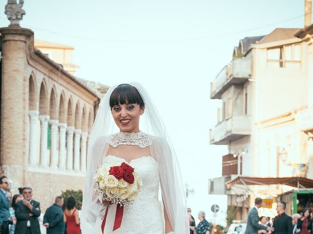 Il matrimonio di Fausto e Chiara a Città Sant&apos;Angelo, Pescara 219