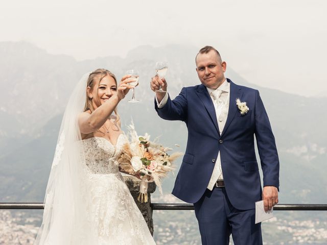 Il matrimonio di Sven e Izabella a Bellagio, Como 49