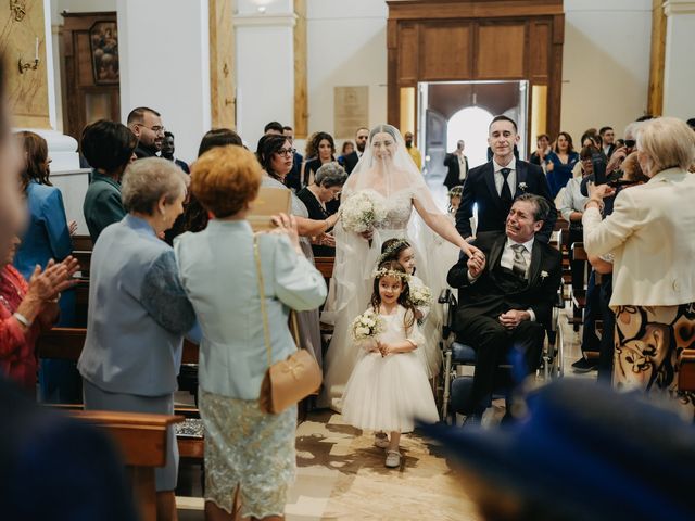 Il matrimonio di Ermanno e Roberta a Stornara, Foggia 58