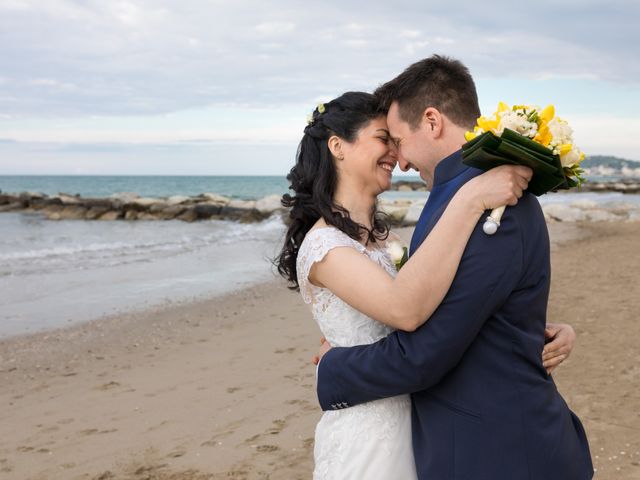 Il matrimonio di Daniele e Valentina a Misano Adriatico, Rimini 15