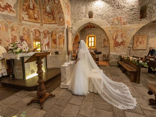 Il matrimonio di Martino e Alessandra a Gemonio, Varese 18