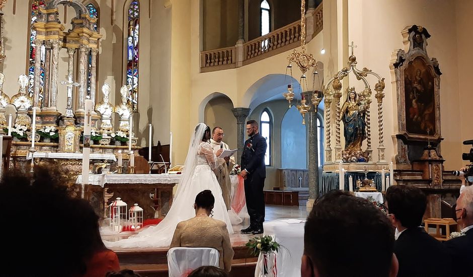 Il matrimonio di Gianmario  e Veronica  a Limbiate, Monza e Brianza