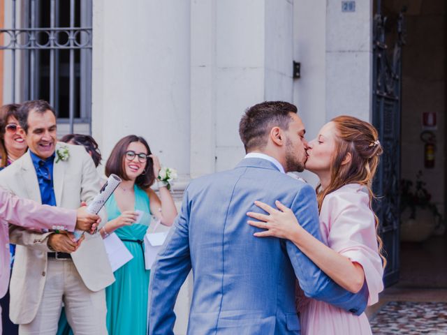 Il matrimonio di Romanos e Michela a Santa Maria del Molise, Isernia 6