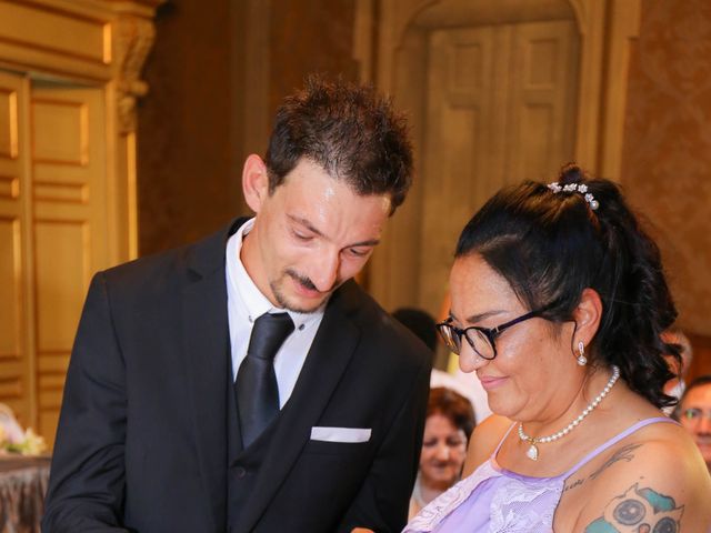 Il matrimonio di Diego e Carmen a Rivarolo Canavese, Torino 20