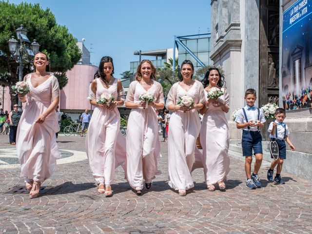 Il matrimonio di Alessio e Irene a Vittuone, Milano 22