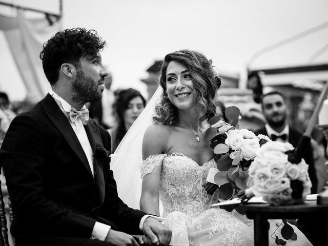 Il matrimonio di Max e Annalisa a Locri, Reggio Calabria 32