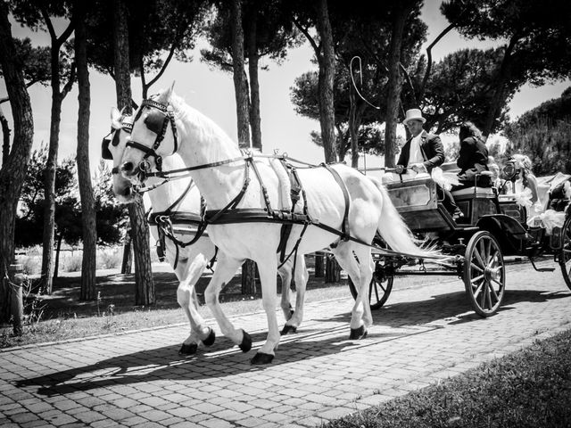 Il matrimonio di Aaron e Shelley a Pineto, Teramo 25