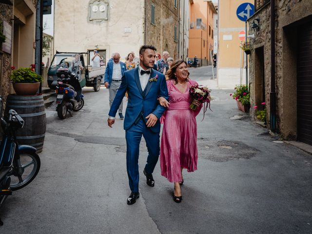 Il matrimonio di Marco e Gemma a Roccastrada, Grosseto 11