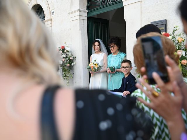 Il matrimonio di Anna e Giuseppe a Andria, Bari 9