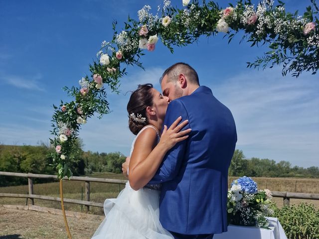 Il matrimonio di Matteo  e Serena  a Ziano Piacentino, Piacenza 8