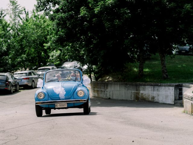 Il matrimonio di Simone e Veronica a Casina, Reggio Emilia 32