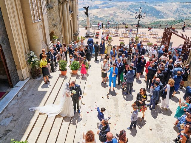 Il matrimonio di Gaetano e Carmelita a Troina, Enna 23
