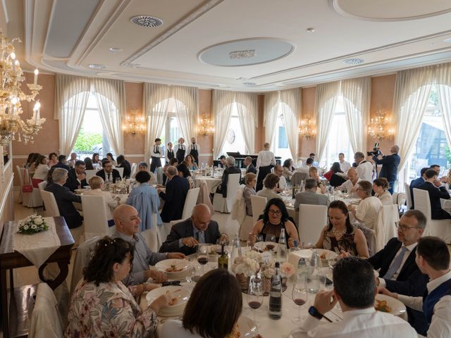 Il matrimonio di Eleonora e Mirco a Lesmo, Monza e Brianza 28