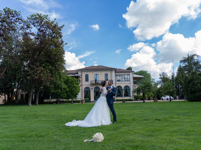 Il matrimonio di Eleonora e Mirco a Lesmo, Monza e Brianza 35