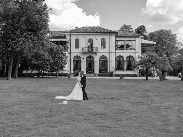Il matrimonio di Eleonora e Mirco a Lesmo, Monza e Brianza 36