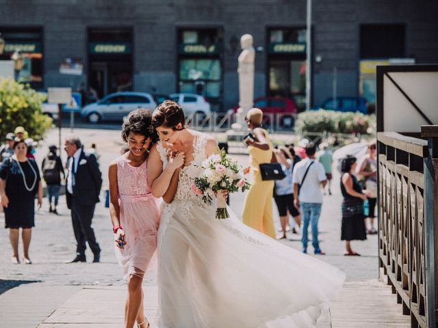 Il matrimonio di Roberto e Joulie a Napoli, Napoli 31