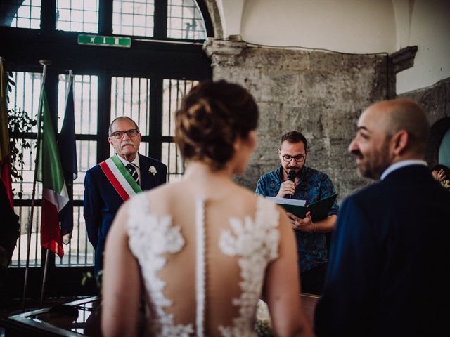 Il matrimonio di Roberto e Joulie a Napoli, Napoli 35