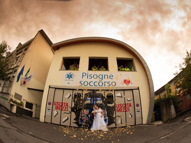 Il matrimonio di Mattia e Silvia a Pisogne, Brescia 19