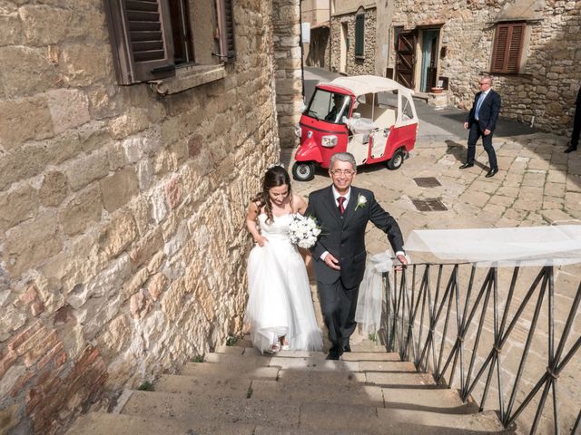 Il matrimonio di Stefano e Silvia a Casale Marittimo, Pisa 9