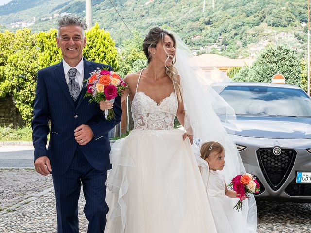 Il matrimonio di Luca e Marika a Dongo, Como 15