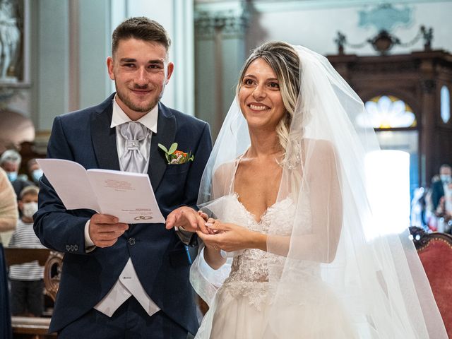 Il matrimonio di Luca e Marika a Dongo, Como 20