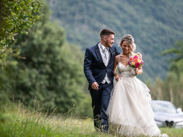 Il matrimonio di Luca e Marika a Dongo, Como 35