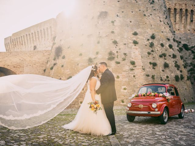 Il matrimonio di Rossella e Fabio a Offida, Ascoli Piceno 1