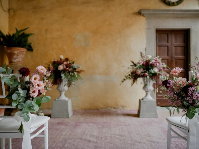 Il matrimonio di Lance e Marry a San Casciano in Val di Pesa, Firenze 57