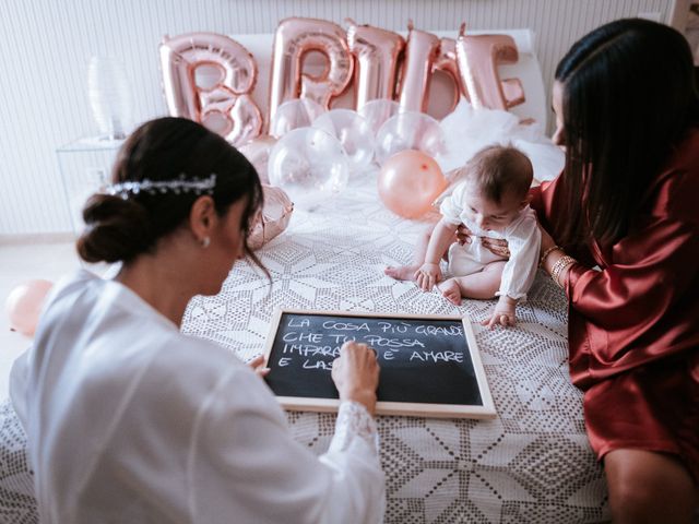 Il matrimonio di Miriam e Luca a Napoli, Napoli 11