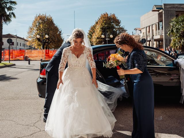 Il matrimonio di Mattia e Laura a Torre di Mosto, Venezia 24
