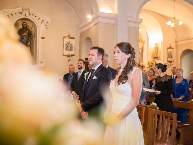 Il matrimonio di Michele e Simona a Gropparello, Piacenza 17