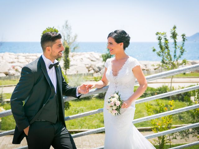 Il matrimonio di Roberto e Bruna a Pozzuoli, Napoli 33