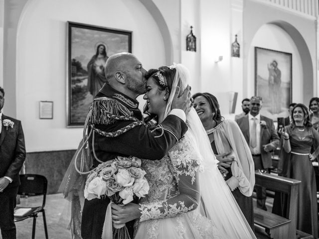 Il matrimonio di Christian e Stella a Crotone, Crotone 10